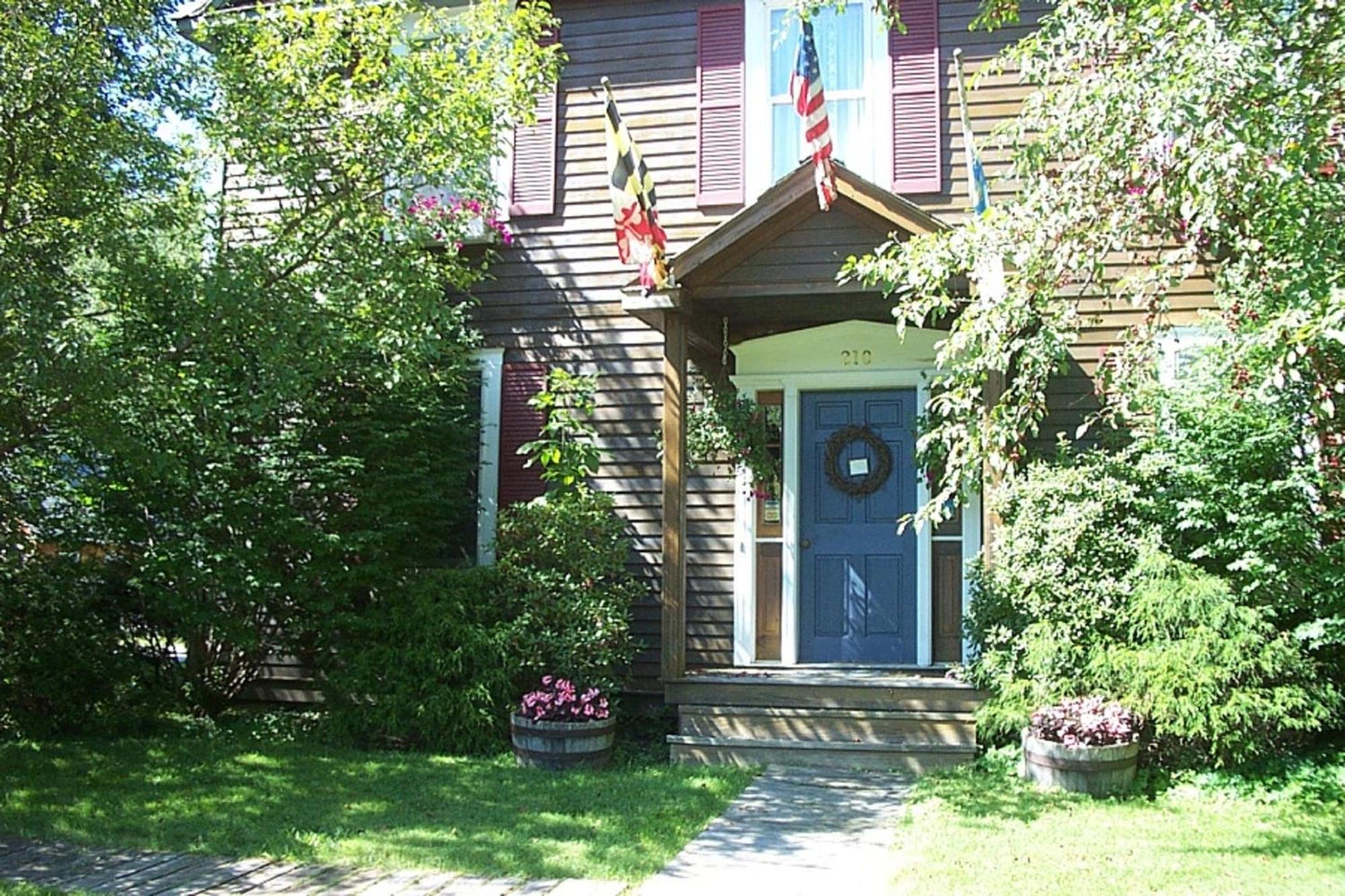 Chesapeake Inn Of Lenox Exterior photo